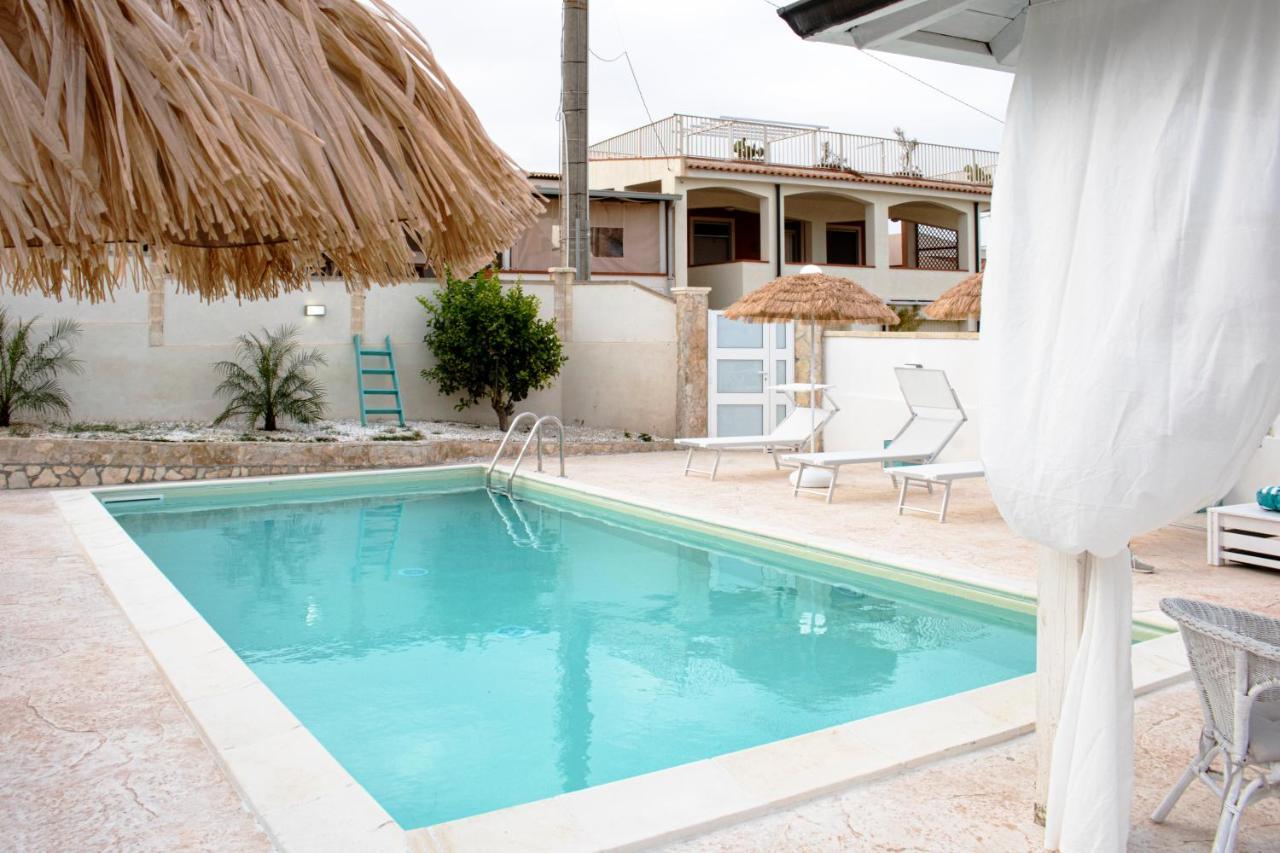 I Gufi Bed & Breakfast Marzamemi Eksteriør billede
